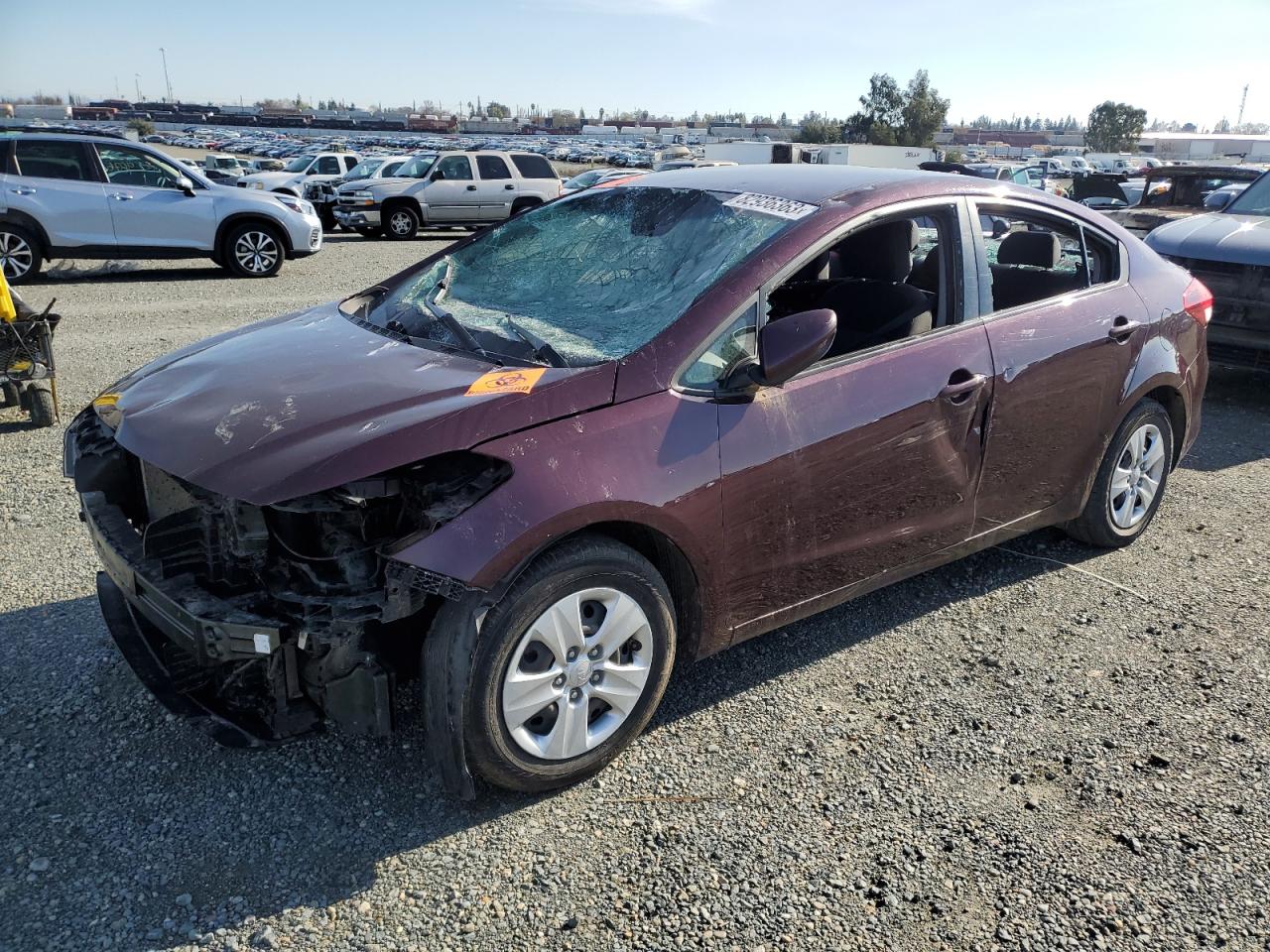 KIA FORTE 2018 3kpfl4a76je233751