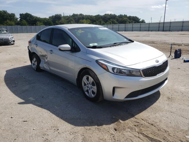 KIA FORTE LX 2018 3kpfl4a76je247679