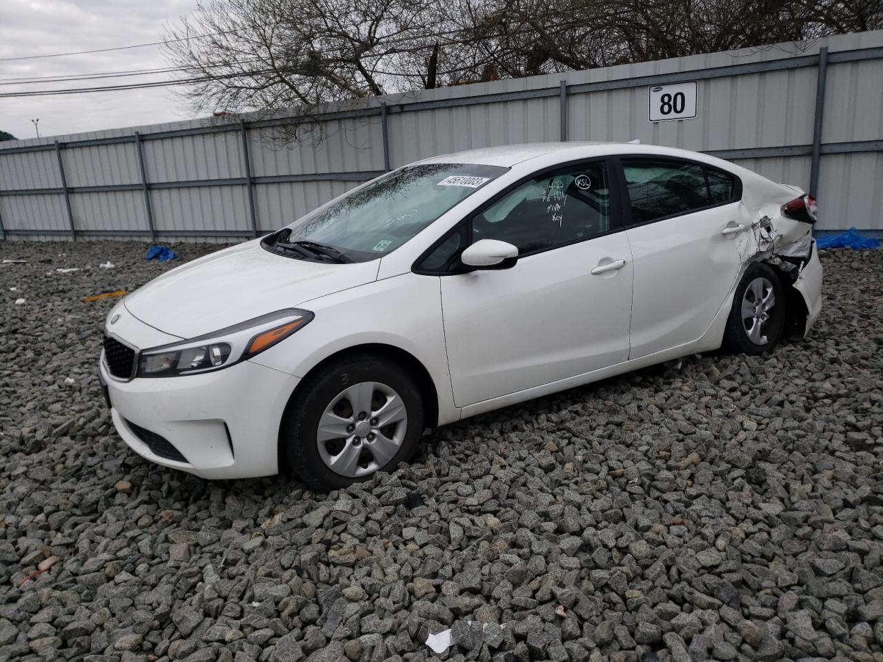 KIA FORTE 2018 3kpfl4a76je262330