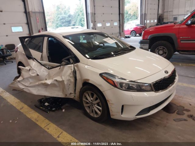 KIA FORTE 2017 3kpfl4a77he044715