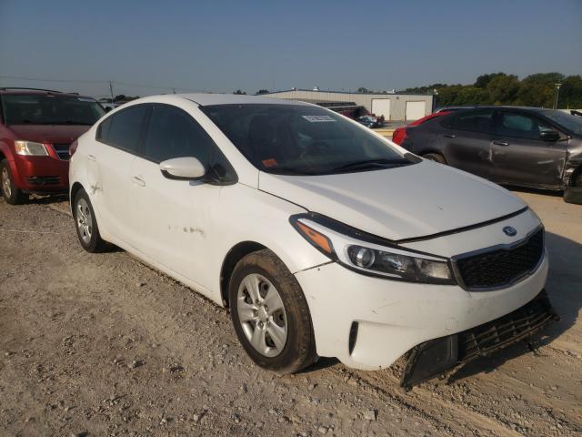 KIA FORTE LX 2017 3kpfl4a77he085328