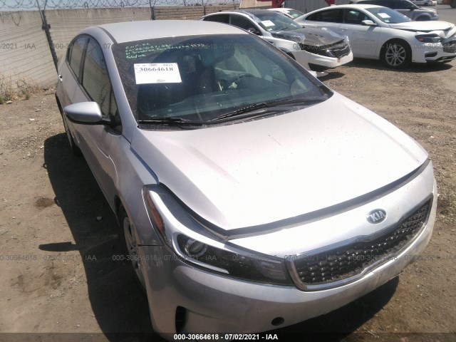 KIA FORTE 2017 3kpfl4a77he118568