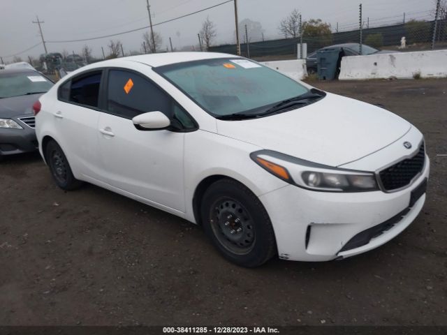 KIA FORTE 2017 3kpfl4a77he144197