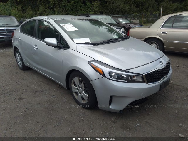 KIA FORTE 2018 3kpfl4a77je175178