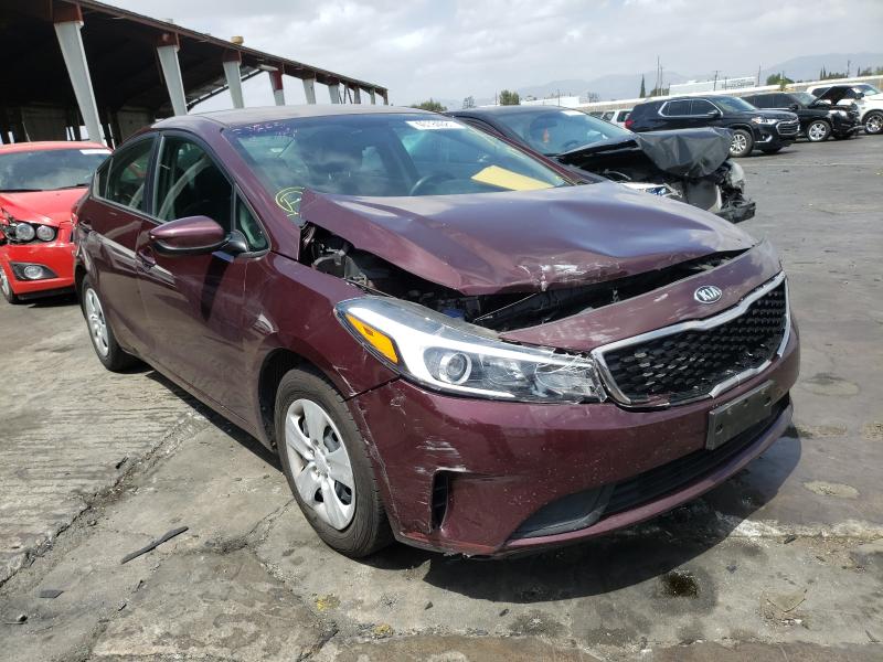 KIA FORTE LX 2018 3kpfl4a77je179277