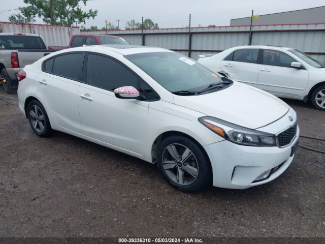 KIA FORTE 2018 3kpfl4a77je215193