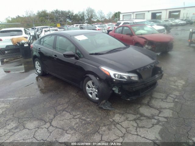 KIA FORTE 2018 3kpfl4a77je235945