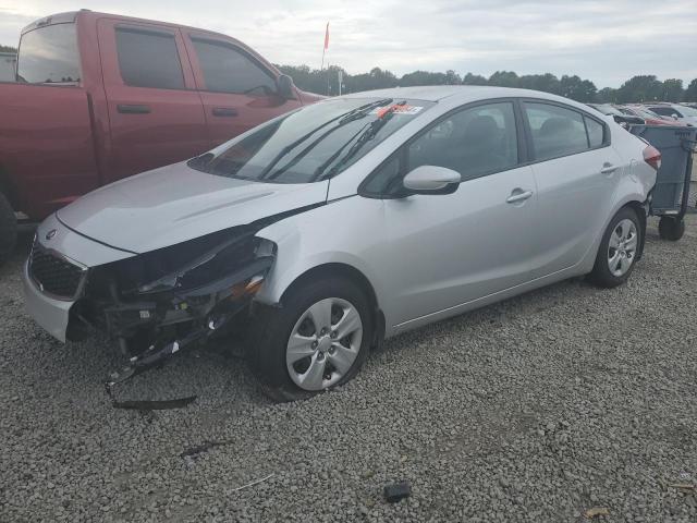 KIA FORTE LX 2018 3kpfl4a77je248274