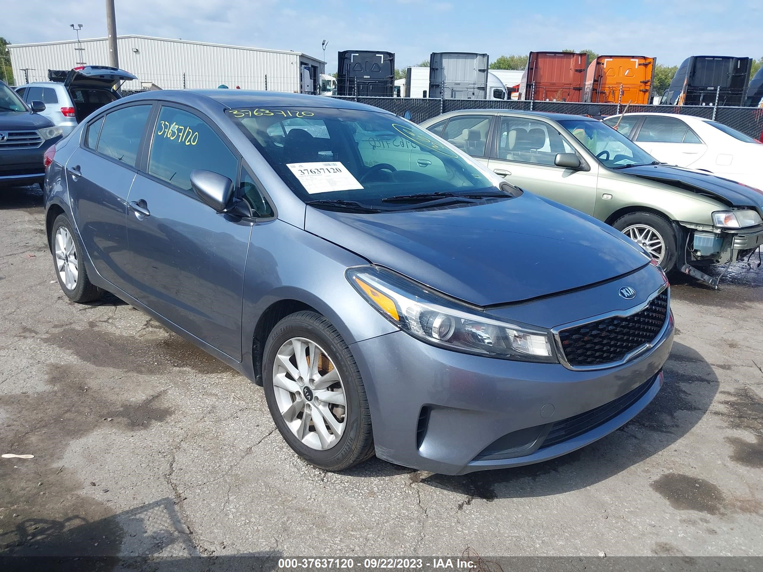 KIA FORTE 2017 3kpfl4a78he027664