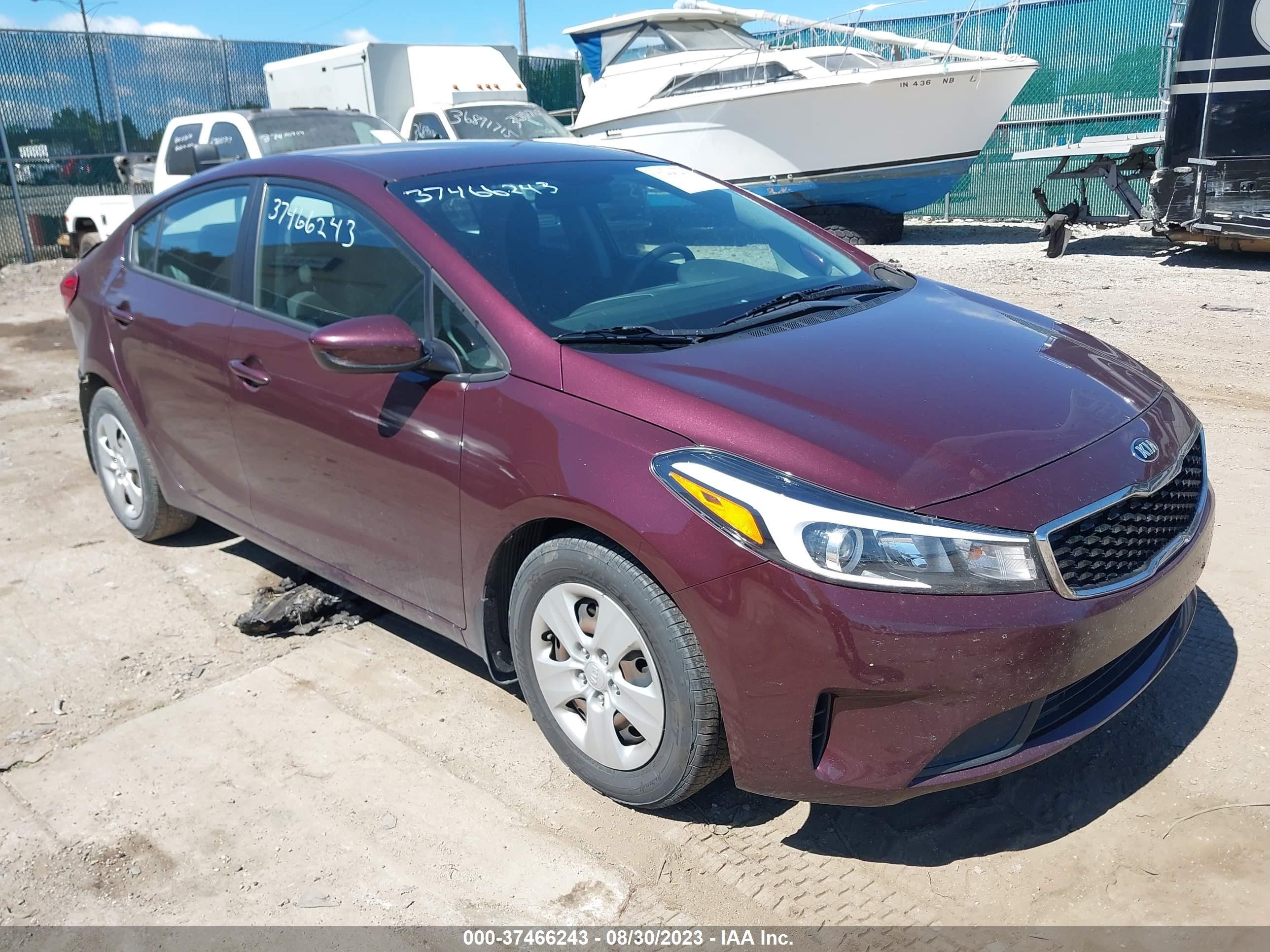 KIA FORTE 2017 3kpfl4a78he147710