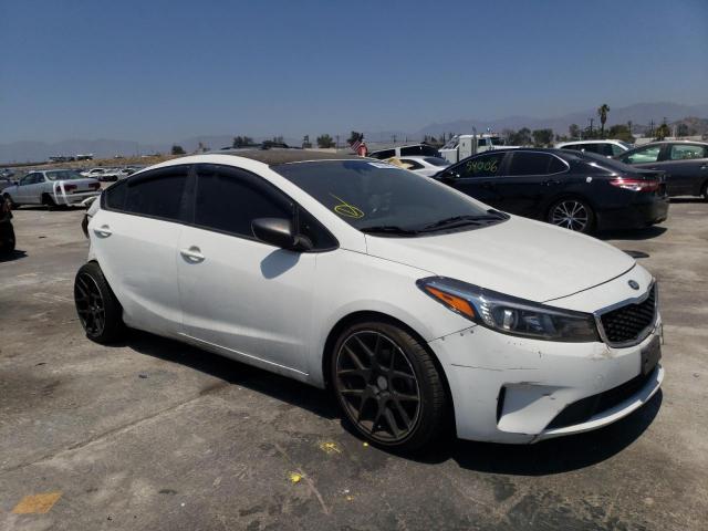 KIA FORTE LX 2018 3kpfl4a78je275726