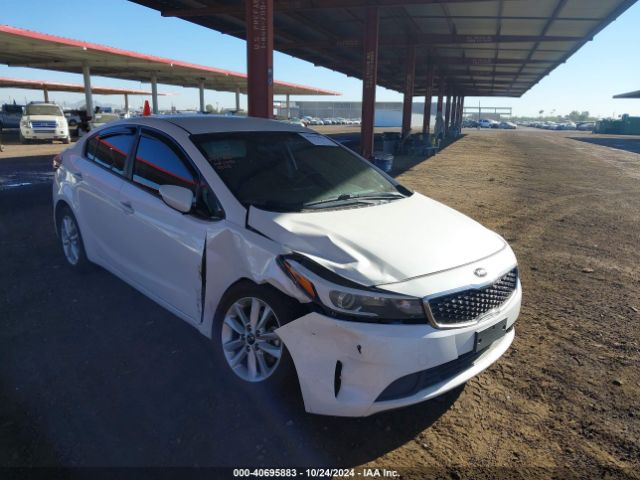 KIA FORTE 2017 3kpfl4a79he060608