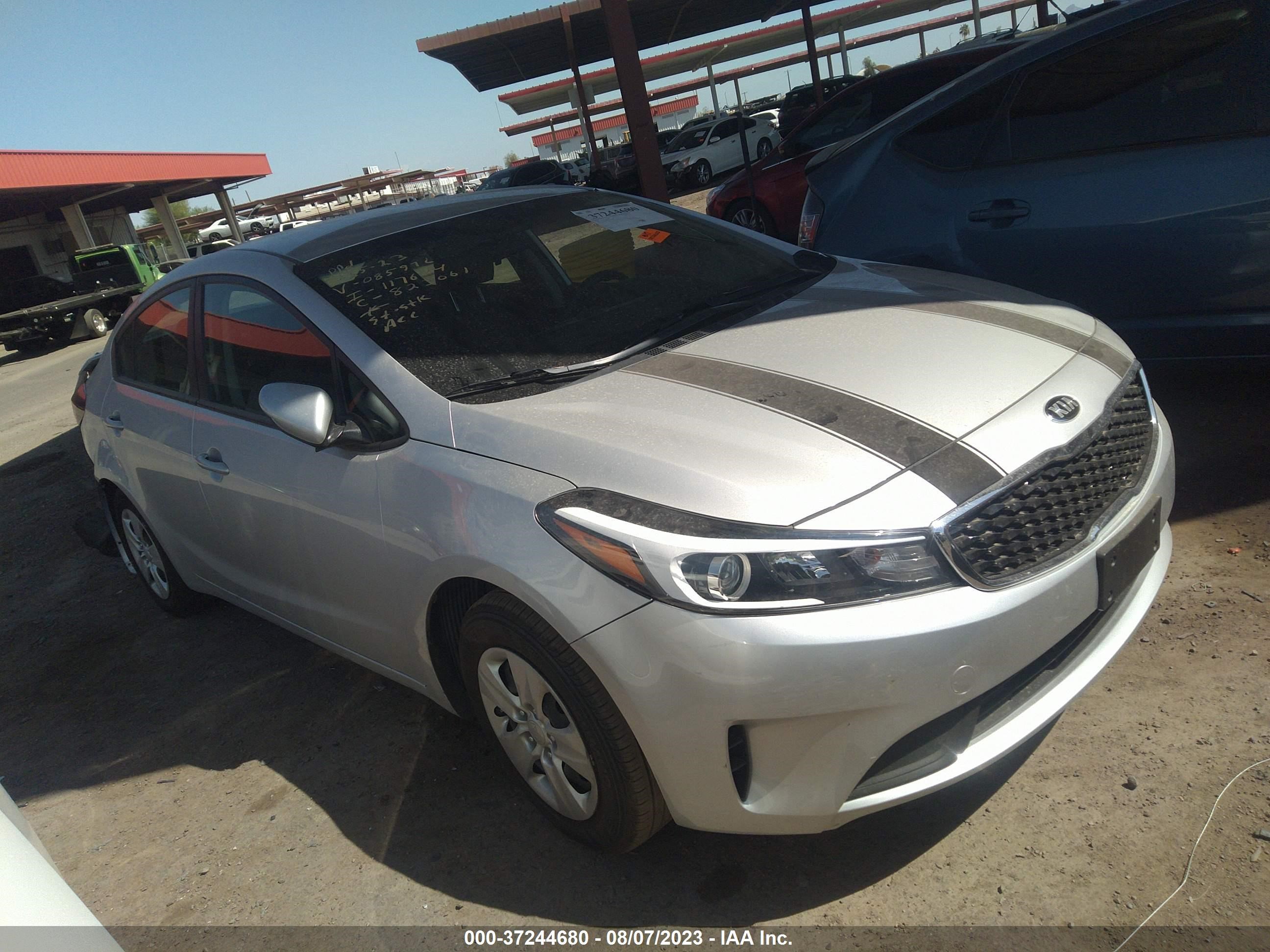 KIA FORTE 2017 3kpfl4a79he085976