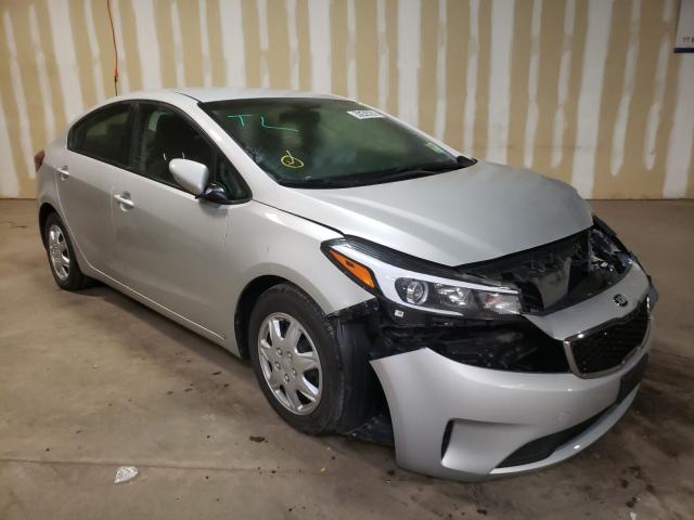 KIA FORTE LX 2017 3kpfl4a79he103487