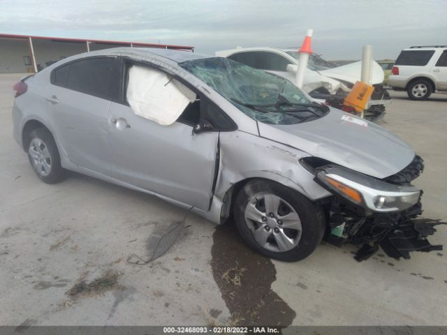 KIA FORTE 2018 3kpfl4a79je175084