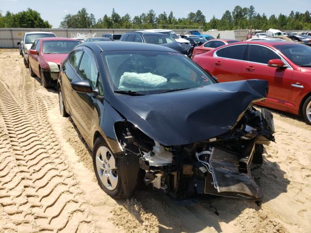 KIA FORTE LX 2018 3kpfl4a79je182634