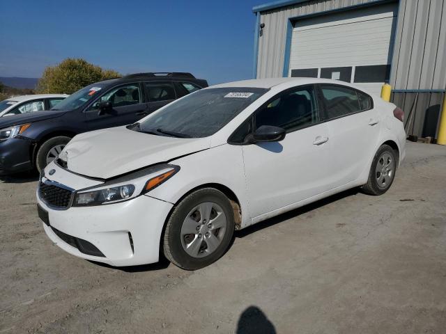 KIA FORTE LX 2018 3kpfl4a79je190572