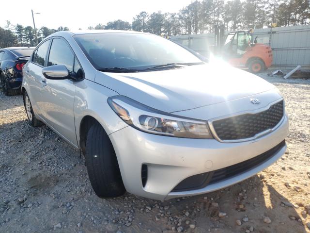 KIA FORTE LX 2018 3kpfl4a79je215731