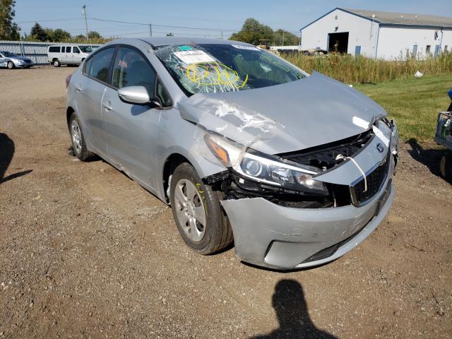 KIA FORTE LX 2018 3kpfl4a79je233520