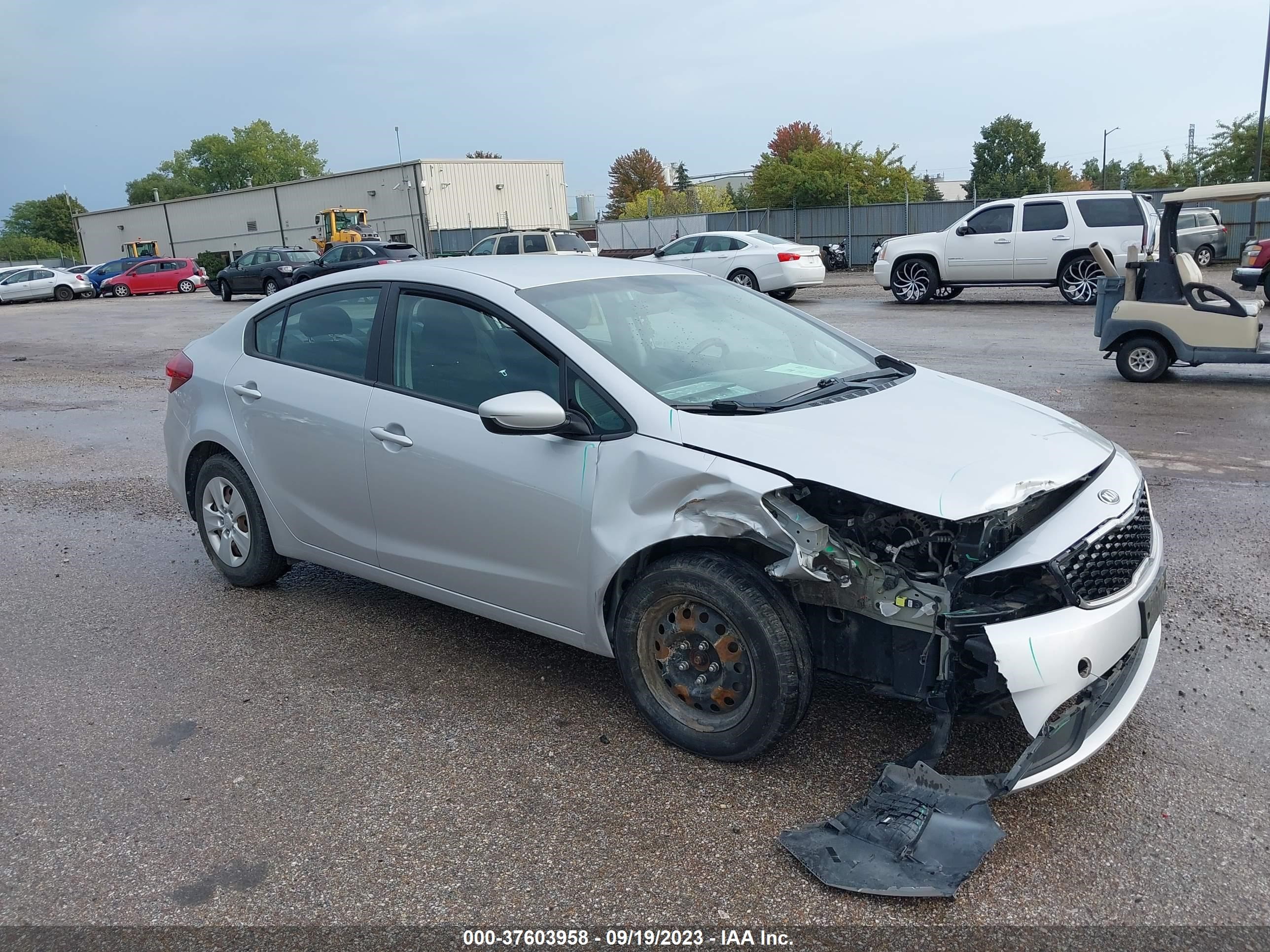 KIA FORTE 2017 3kpfl4a7xhe052405