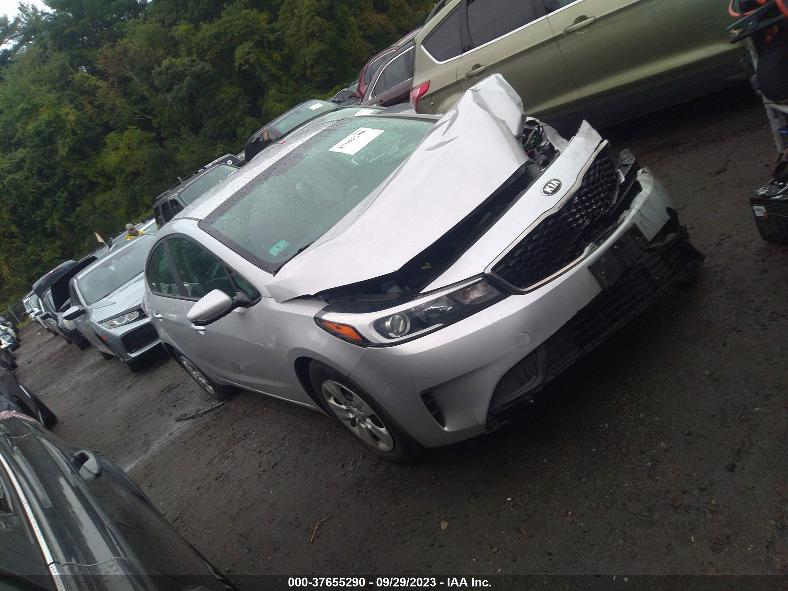 KIA FORTE 2017 3kpfl4a7xhe099014