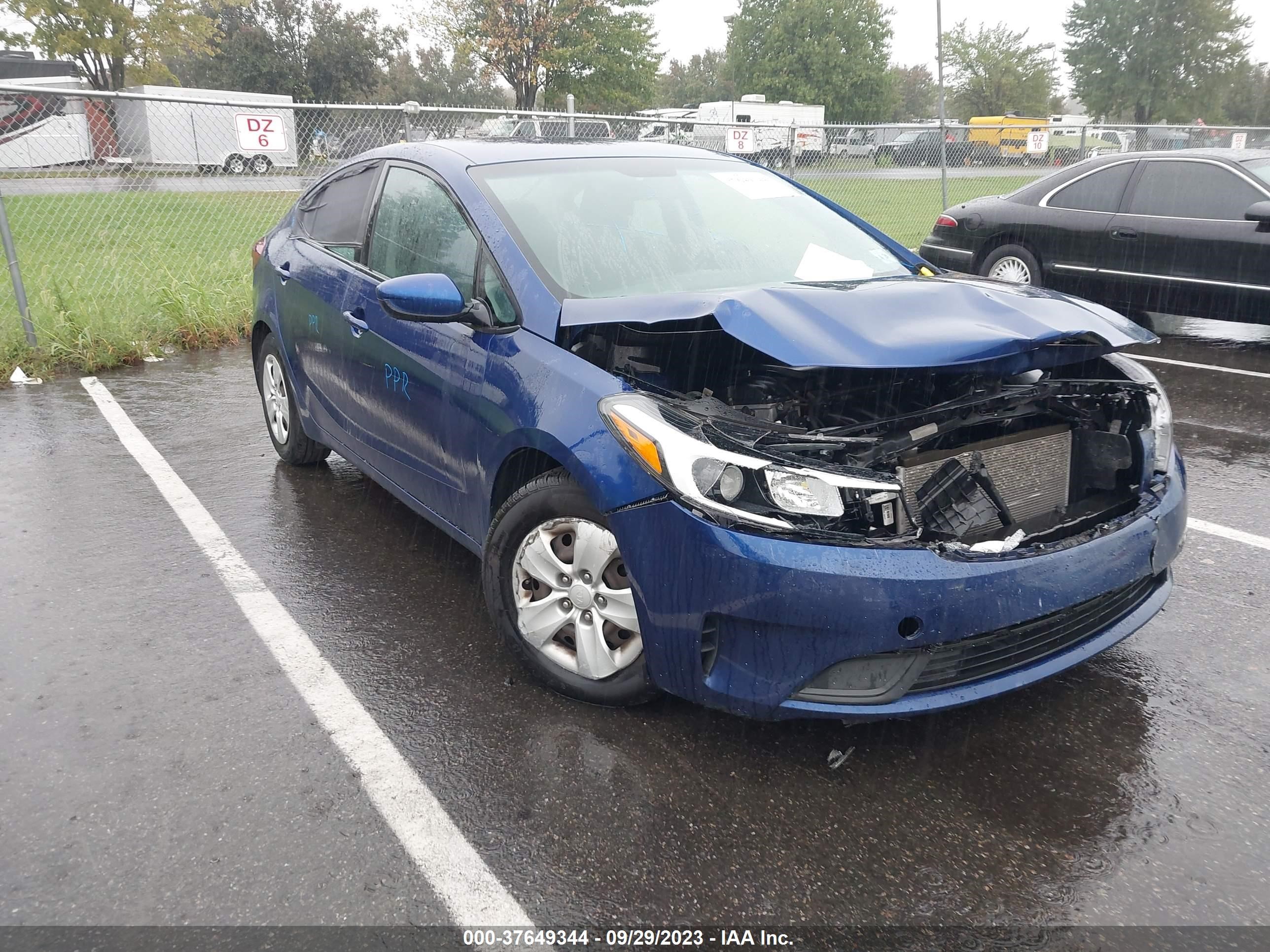 KIA FORTE 2018 3kpfl4a7xje179564