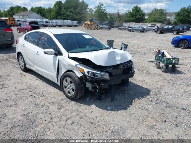 KIA FORTE 2018 3kpfl4a7xje228889