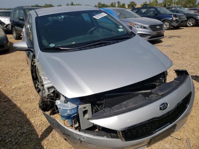 KIA FORTE LX 2018 3kpfl4a7xje248317