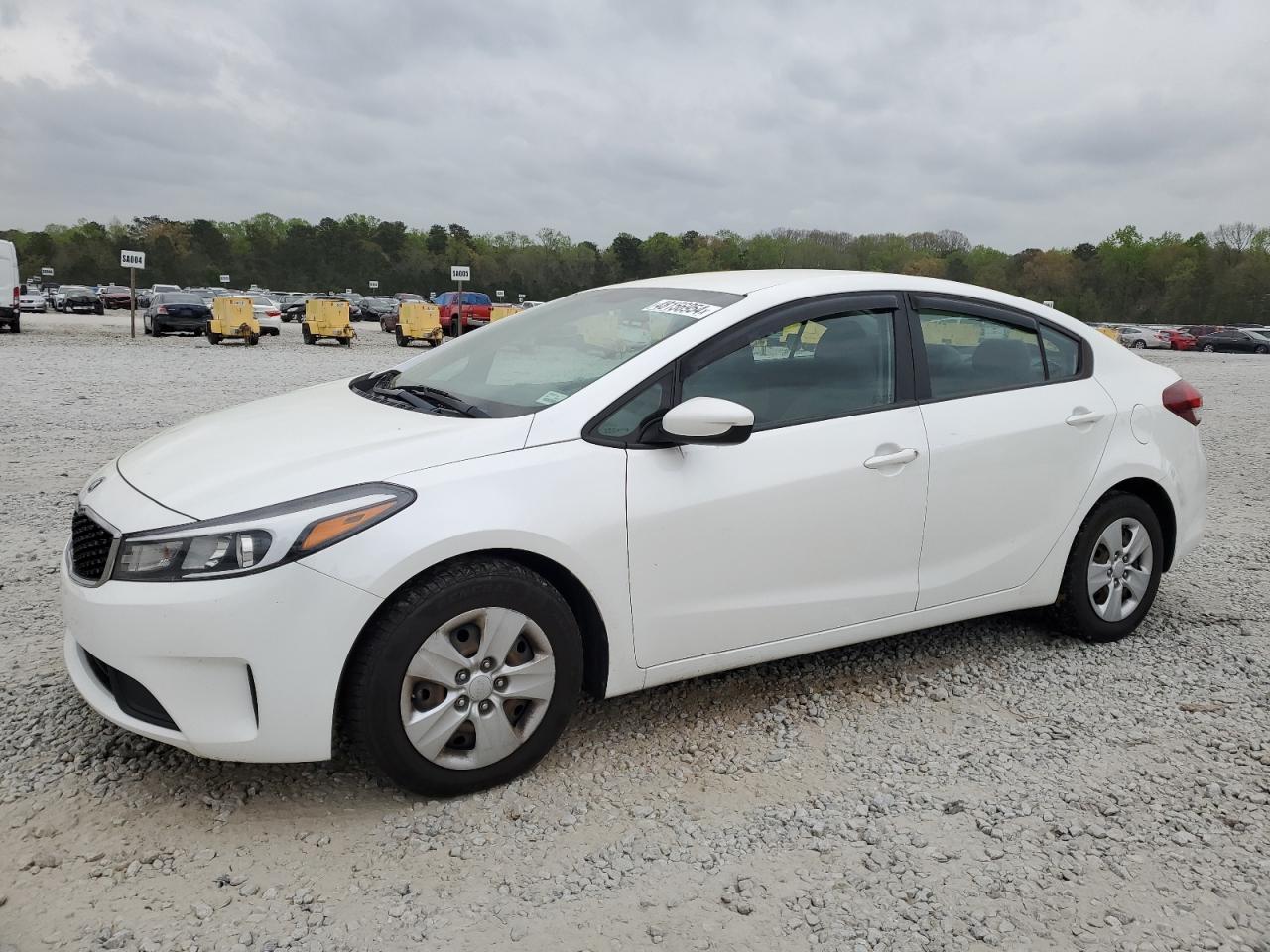 KIA FORTE 2018 3kpfl4a7xje257003