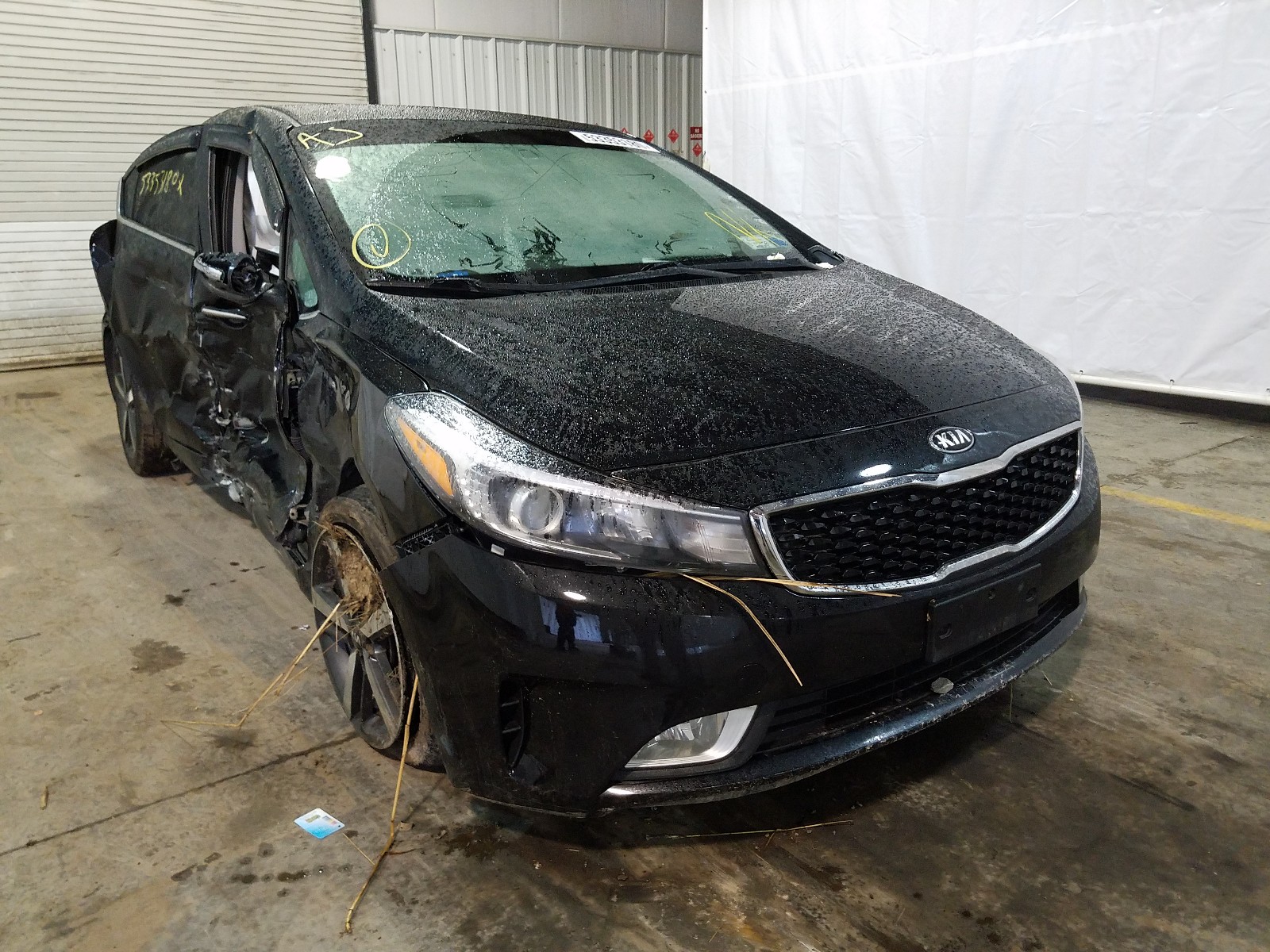 KIA FORTE EX 2018 3kpfl4a81je194141