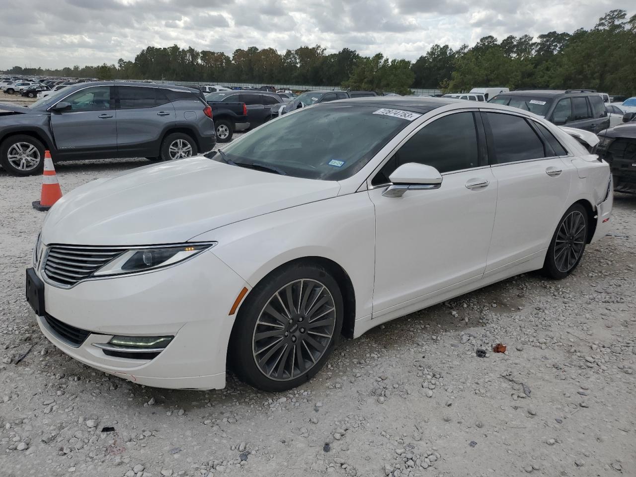 LINCOLN MKZ 2014 3ln6l2g96er833872