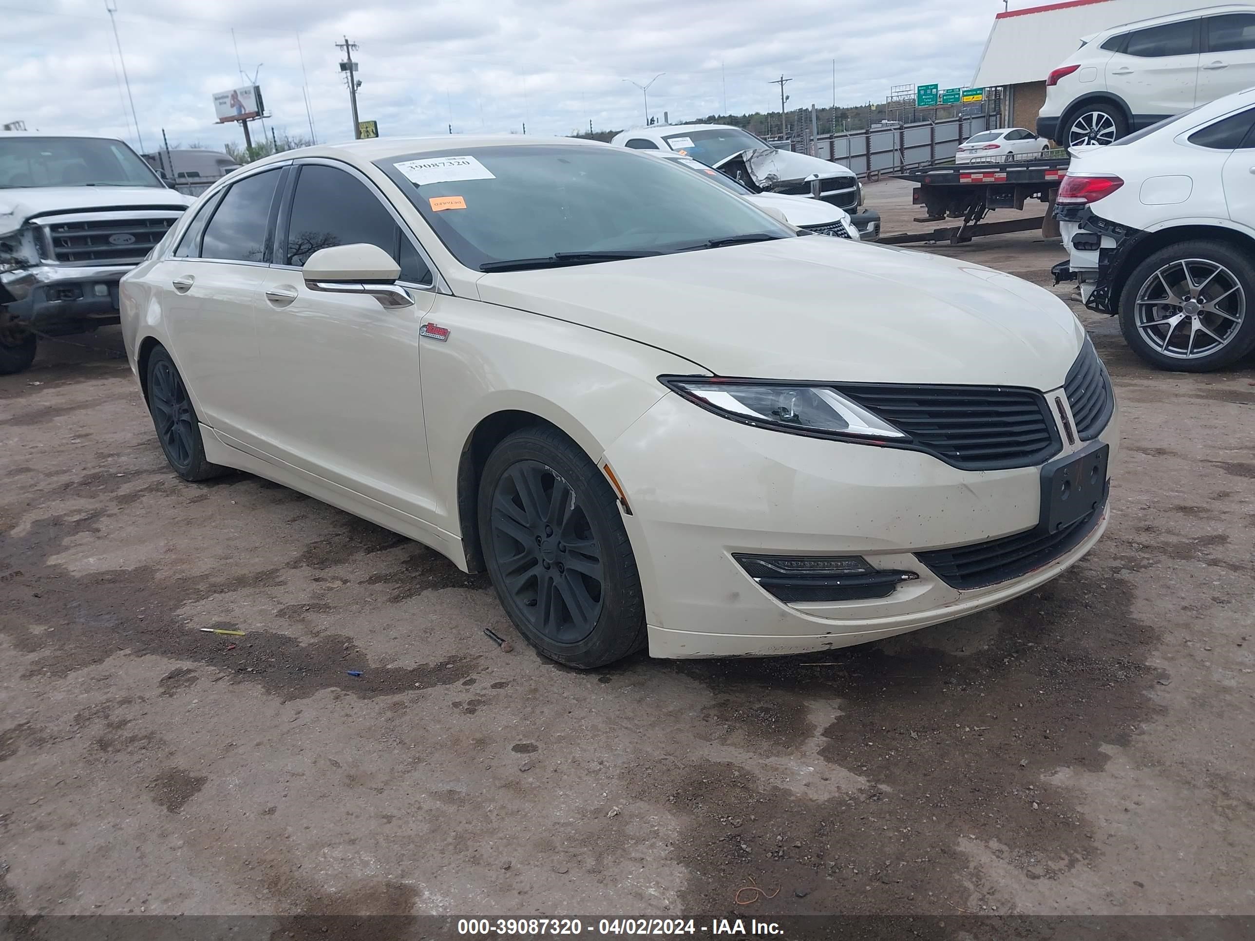 LINCOLN MKZ 2014 3ln6l2g9xer824947