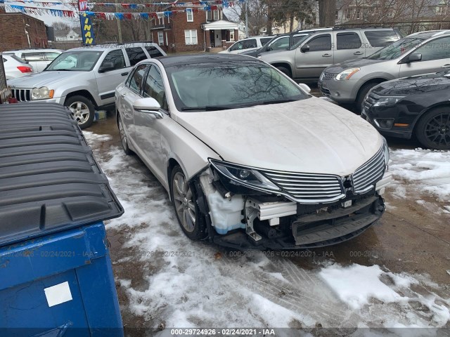 LINCOLN MKZ 2015 3ln6l2j96fr611584