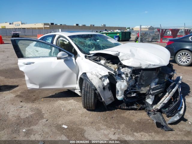 LINCOLN MKZ HYBRID 2015 3ln6l2lu3fr629395