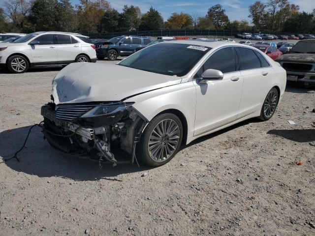 LINCOLN MKZ 2014 3ln6l2lu9er814940