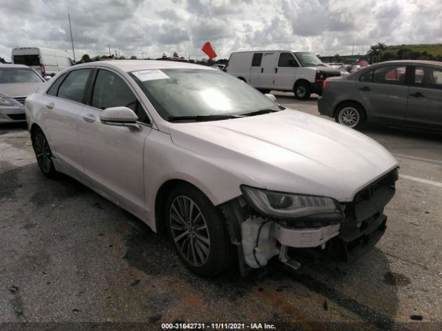 LINCOLN MKZ 2017 3ln6l5a95hr641891