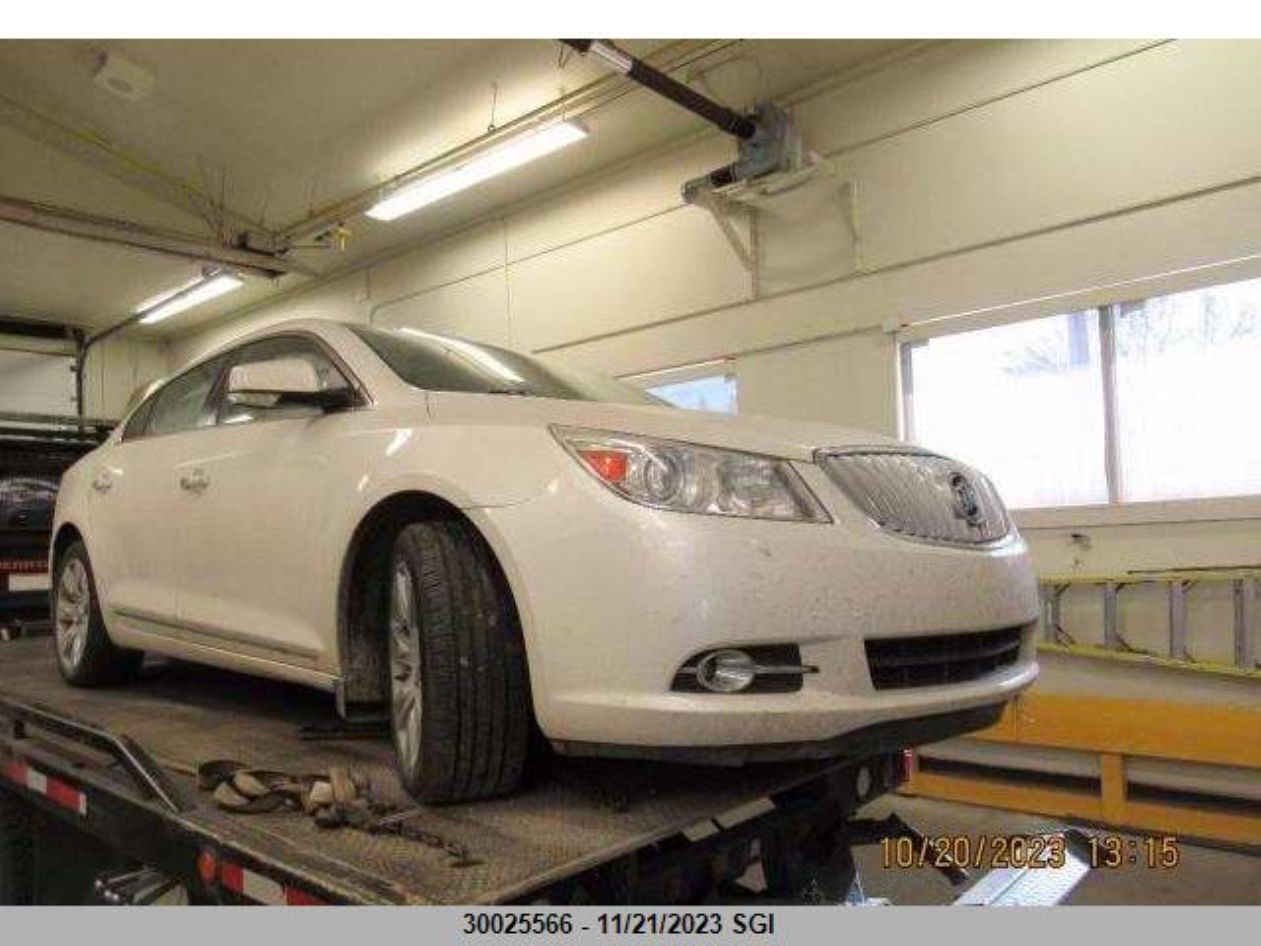 BUICK LACROSSE 2012 3mehm08z17r663063