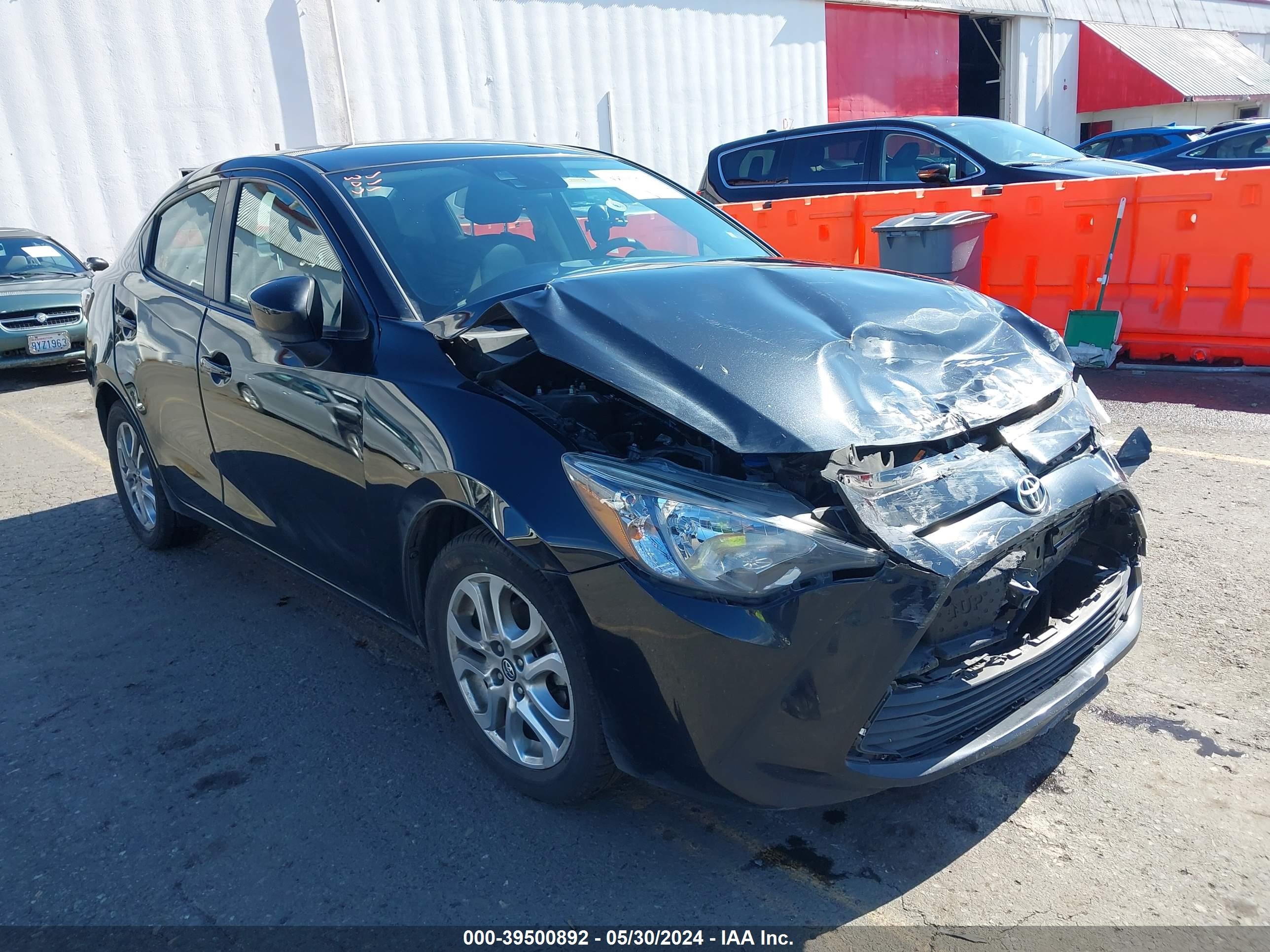 TOYOTA YARIS 2018 3mydlbyv0jy308170