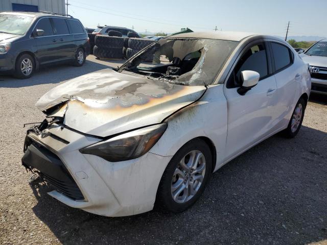 TOYOTA YARIS 2017 3mydlbyv4hy156307