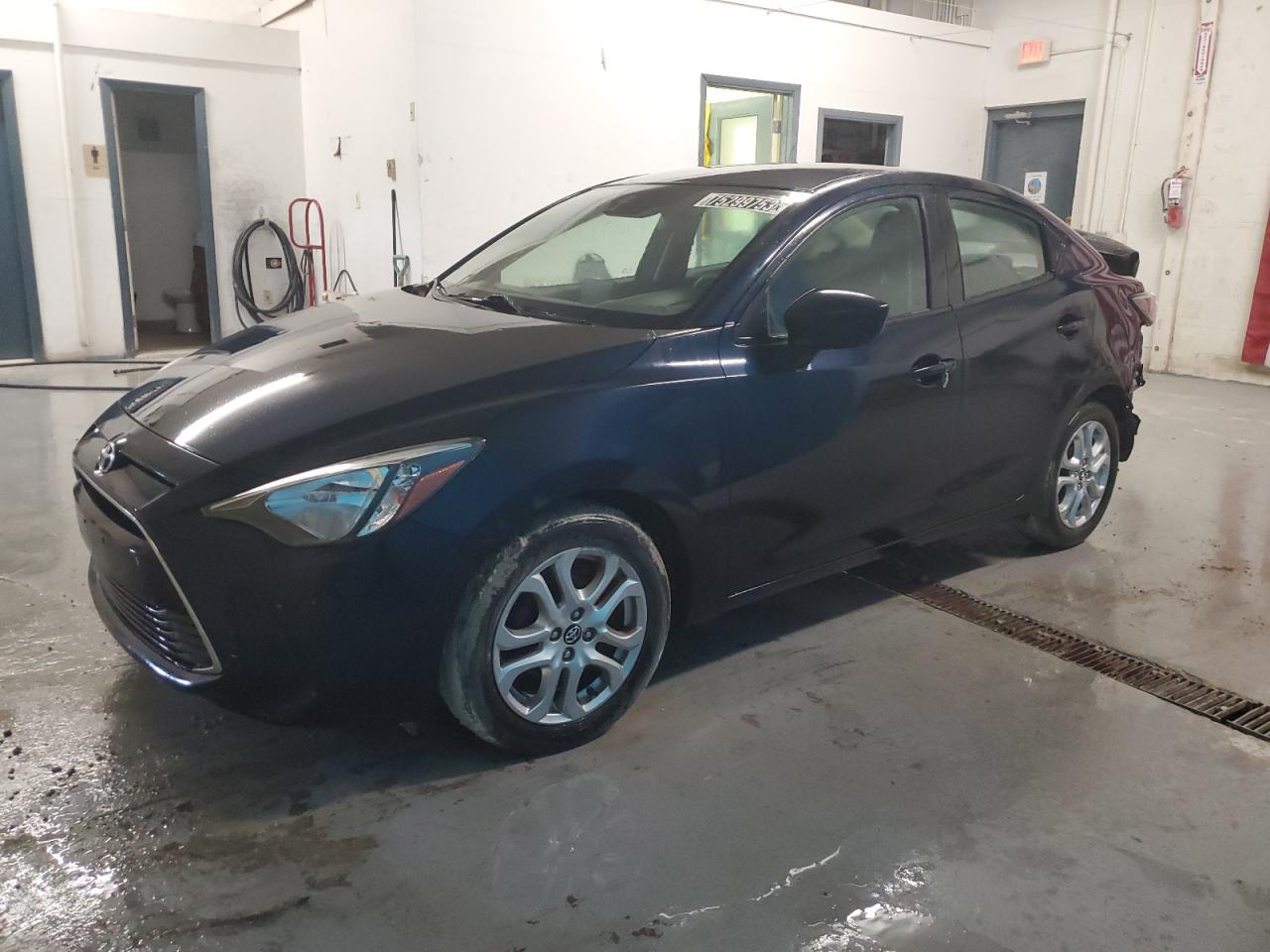 TOYOTA YARIS 2017 3mydlbyv6hy174257