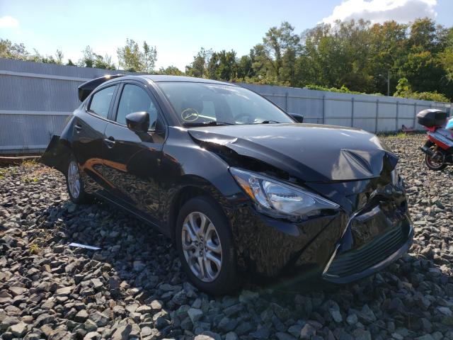 TOYOTA YARIS 2017 3mydlbyv7hy191746