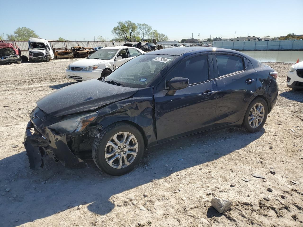 TOYOTA YARIS 2017 3mydlbyv9hy159333