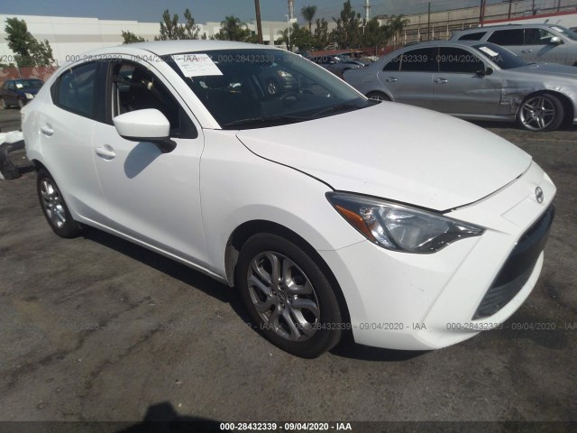 SCION IA 2016 3mydlbzv0gy102600