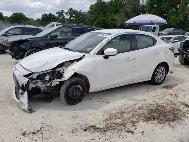 SCION IA 2016 3mydlbzv0gy135323