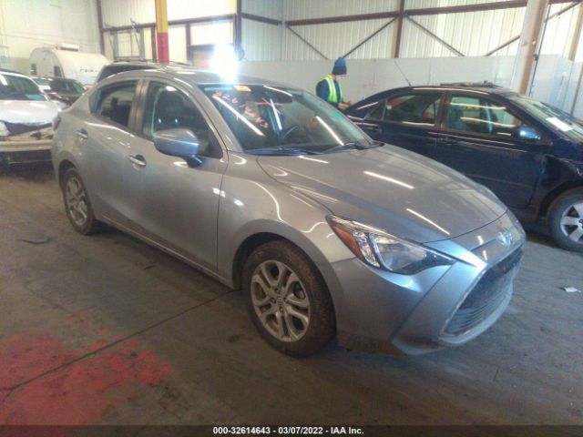 SCION IA 2016 3mydlbzv1gy116294