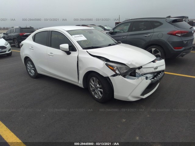 SCION IA 2016 3mydlbzv1gy134827