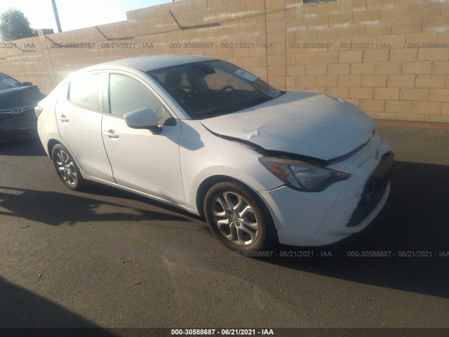 SCION IA 2016 3mydlbzv2gy100203