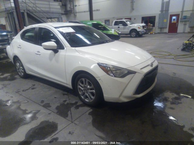 SCION IA 2016 3mydlbzv2gy103876