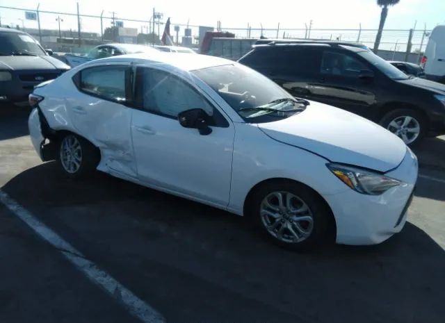 SCION IA 2016 3mydlbzv2gy145142