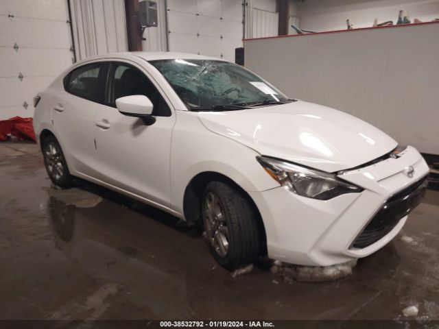 SCION IA 2016 3mydlbzv4gy103975